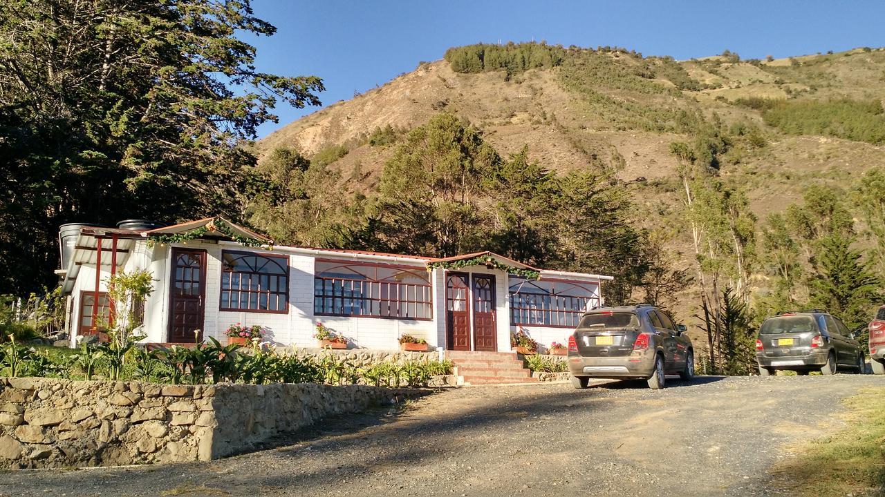 Pinares Del Carrizalito Hotel El Cocuy ภายนอก รูปภาพ